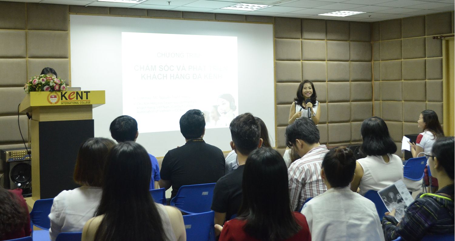 Tổng kết khóa học “Giải pháp chăm sóc và phát triển khách hàng đa kênh cho doanh nghiệp”